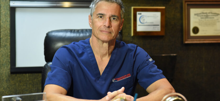 Dr. Robert Contrucci